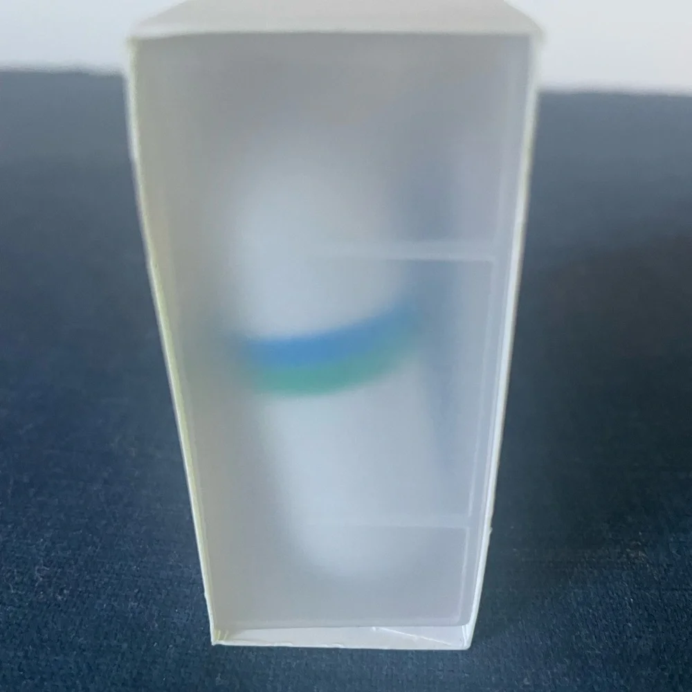 i12 True Wireless Earbuds - White